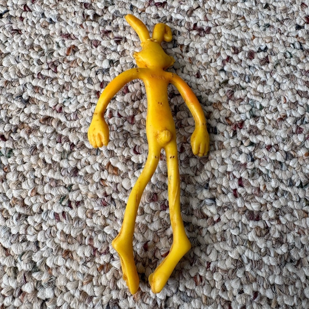 Set of Two 6” Bendable Flexible Bunny Figures - Picture 5 of 6